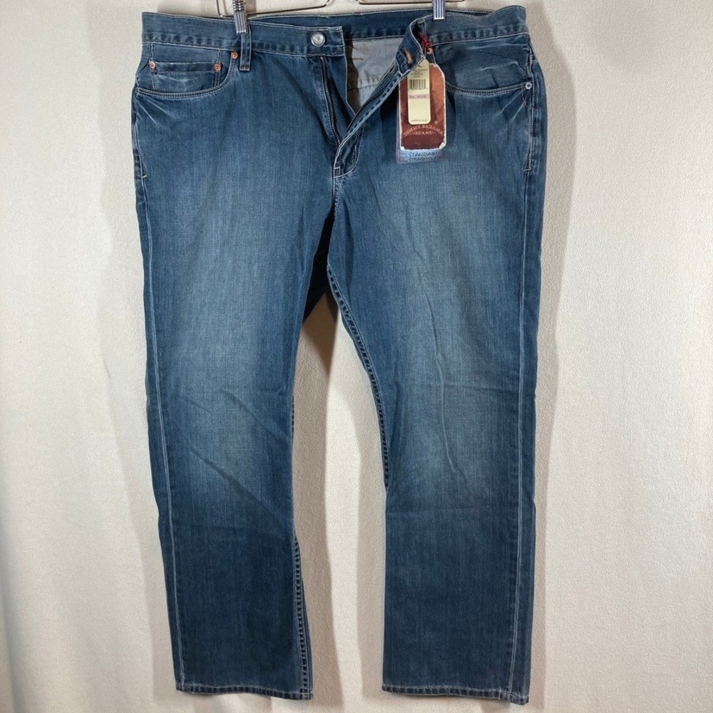 NWT‎ Tommy Bahama Men's Standard Straight Leg Jeans 42x30 Blue Casual Classic